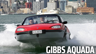 Illustration for article titled The 5 Best Amphibious Cars You Wish You Had Right Now